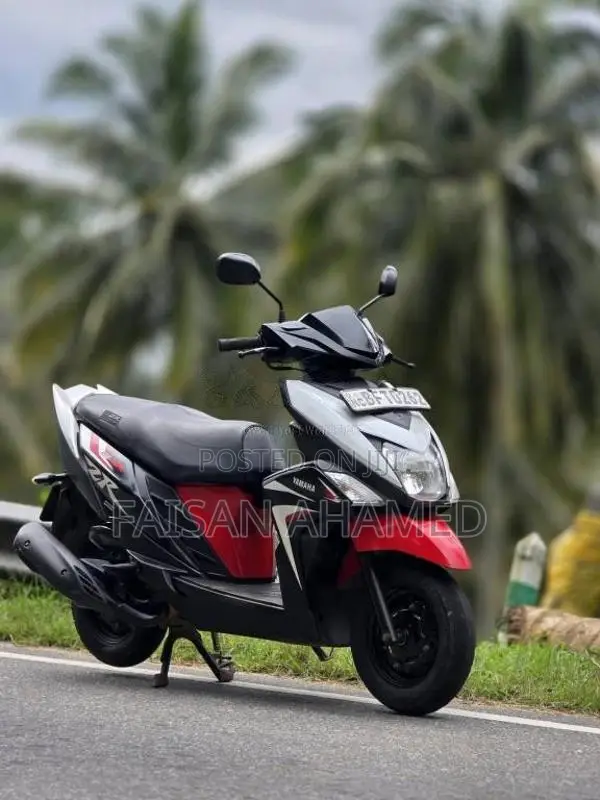 Yamaha ZR 2017 Motorbike (Used)
