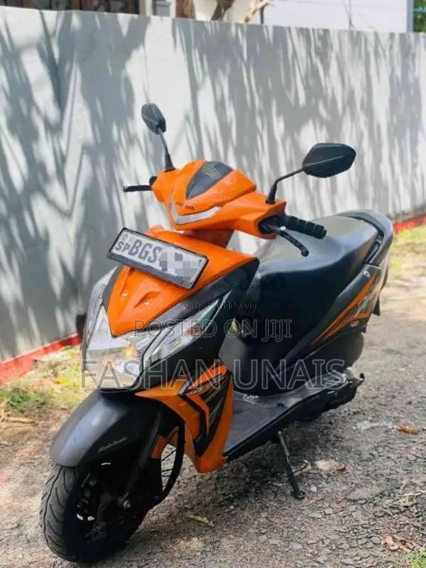Honda Dio 2018 Motorbike (Used)