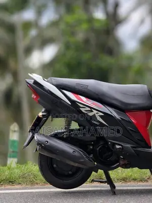 Yamaha ZR 2017 Motorbike (Used)