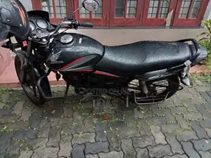 Honda Shine 2013 Motorbike (Used)
