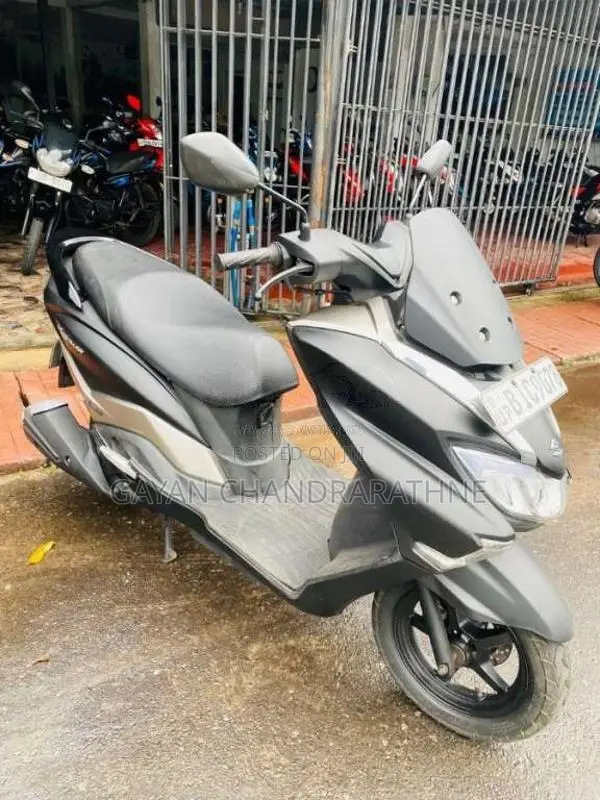 Suzuki Burgman 2019 Motorbike (Used)
