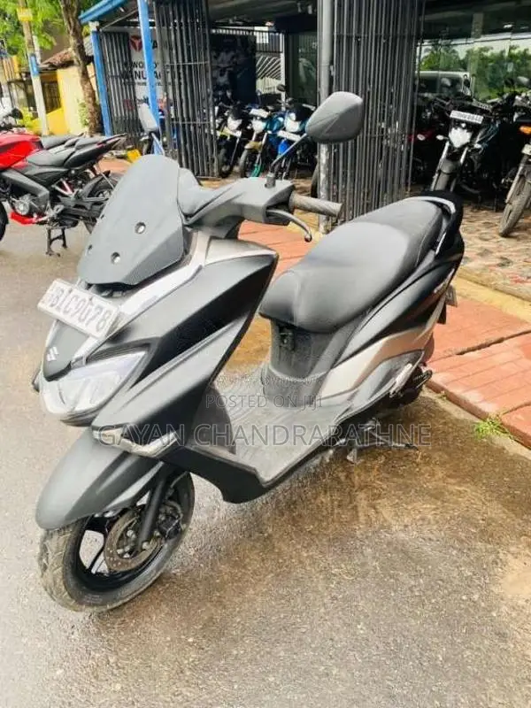 Suzuki Burgman 2019 Motorbike (Used)