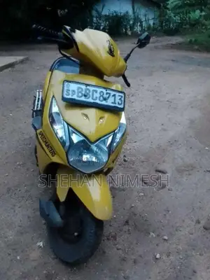 Honda Dio 2014 Motorbike (Used)