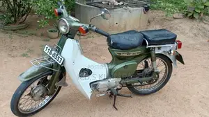 Honda Super Cub 2000 Motorbike (Used)