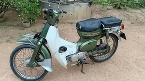 Honda Super Cub 2000 Motorbike (Used)