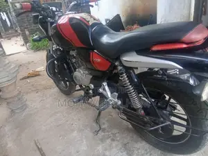 Bajaj V15 2017 Motorbike (Used)