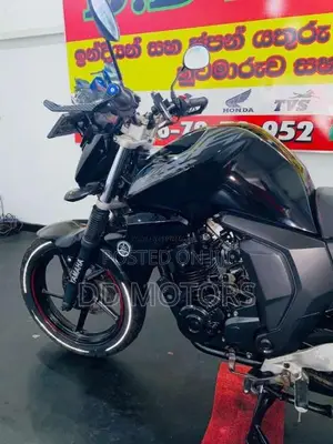 Yamaha Fz Version 2 2018 Motorbike (Used)