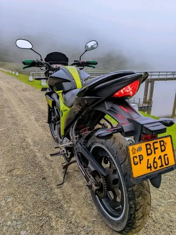 Suzuki Gixxer 2017 Motorbike (Used)
