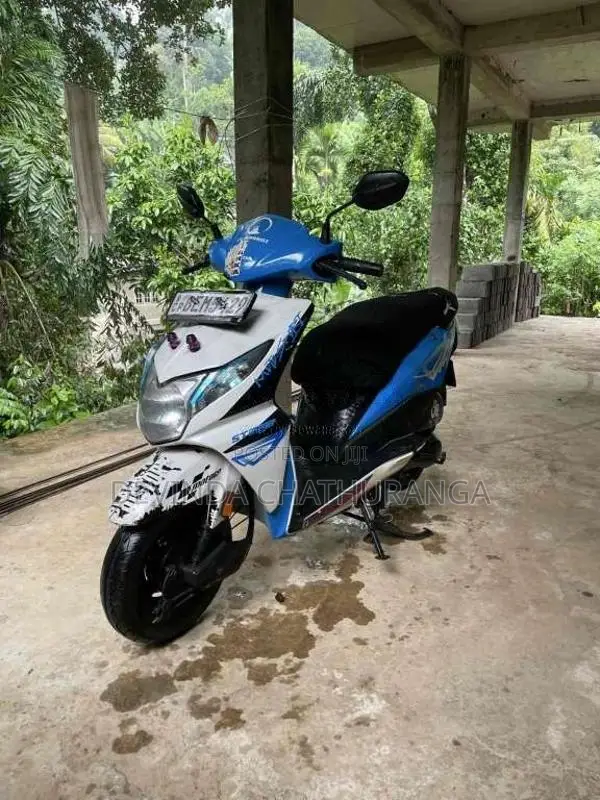 Honda Dio 2016 Motorbike (Used)