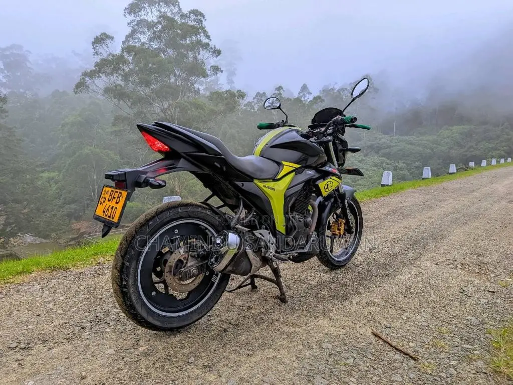 Suzuki Gixxer 2017 Motorbike (Used)