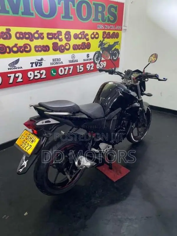 Yamaha Fz Version 2 2018 Motorbike (Used)