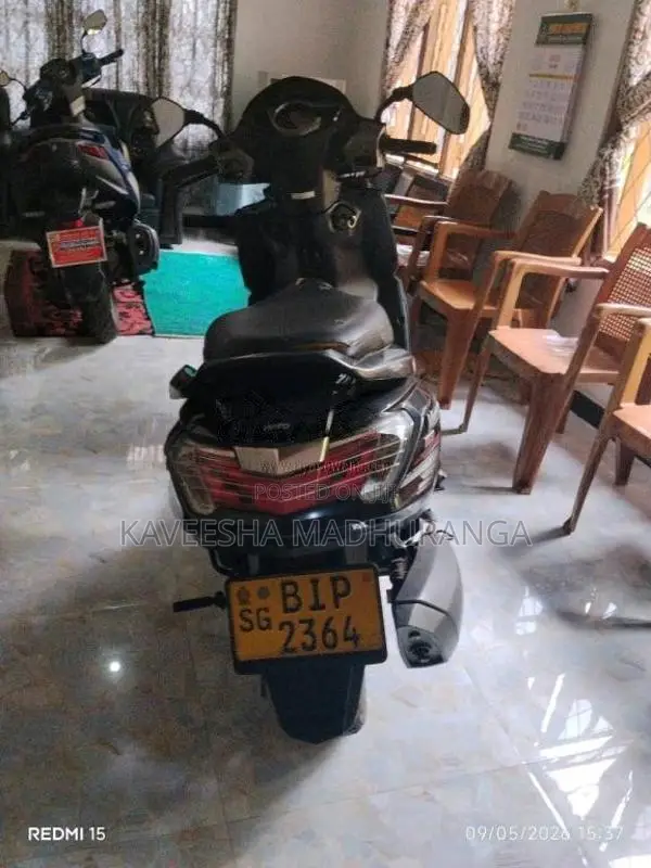 Hero Maestro Edge 2019 Motorbike (Used)