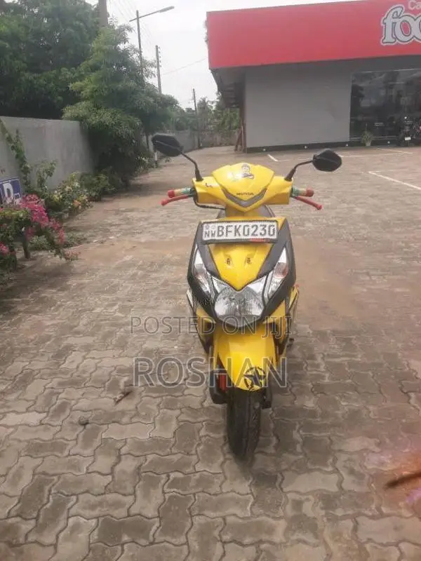 Honda Dio 2017 Motorbike (Used)