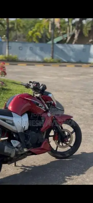 Yamaha FZ 2013 Motorbike (Used)