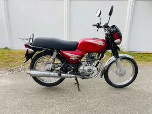 Bajaj Boxer 2004 Motorbike (Used)