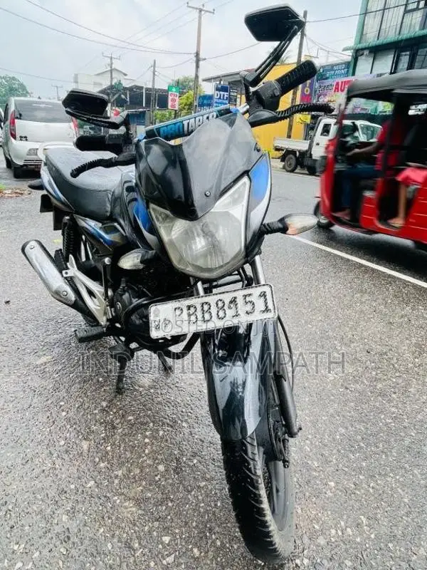 Bajaj Discover 2014 Motorbike (Used)