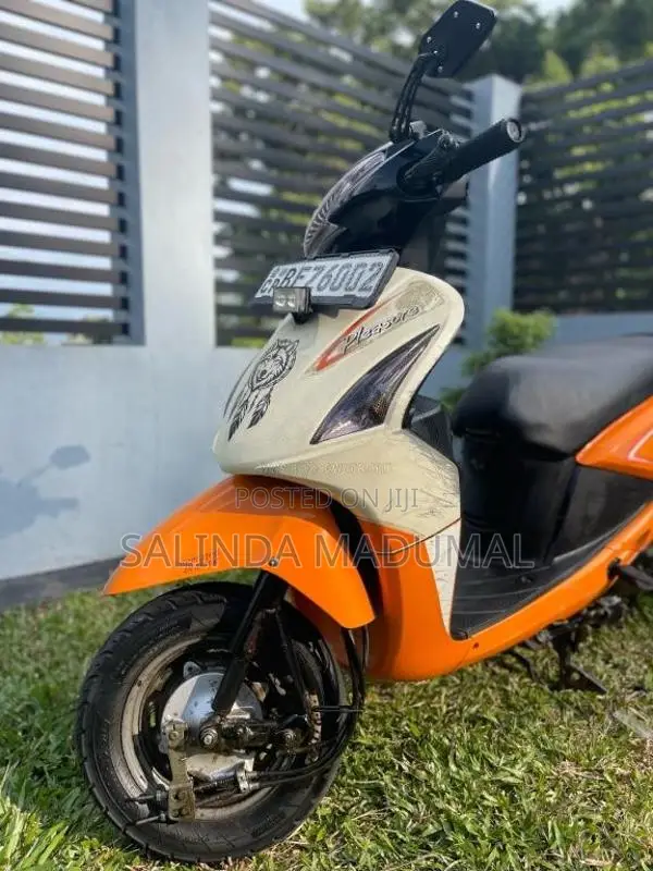 Hero Pleasure 2017 Motorbike (Used)
