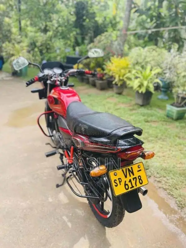 Bajaj Platina 100 2010 Motorbike (Used)