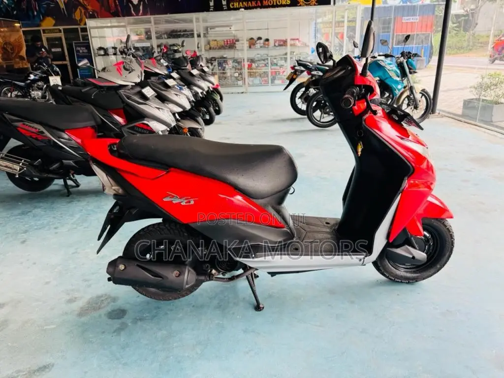 Honda Dio 2014 Motorbike (Used)