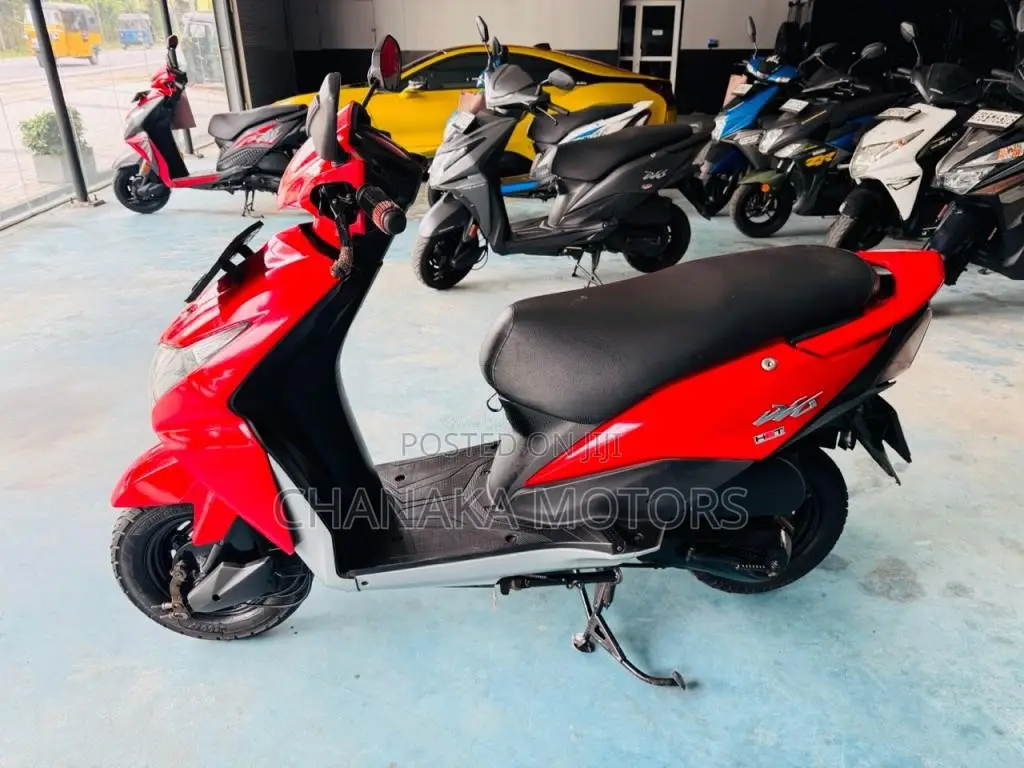 Honda Dio 2014 Motorbike (Used)