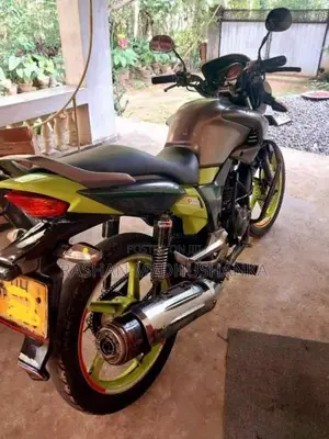 Hero Hunk 2008 Motorbike (Used)