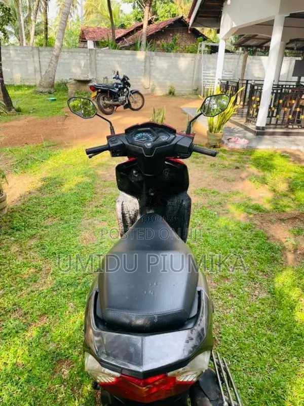 Honda Dio 2018 Motorbike (Used)