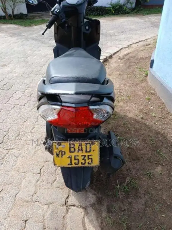 Honda Dio 2013 Motorbike (Used)