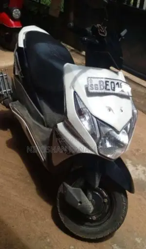 Honda Dio 2016 motorcycle (Used)