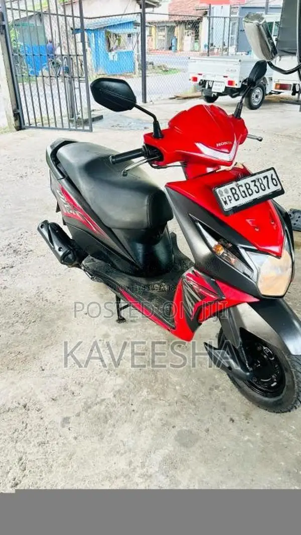 Honda Dio 2018 Motorbike (Used)