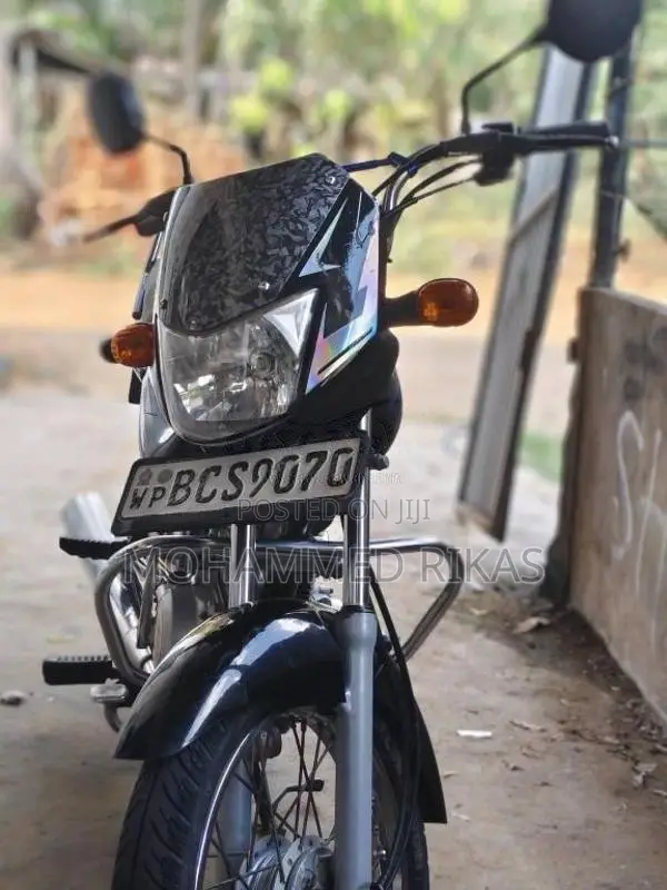 Bajaj CT-100 2015 Motorbike (Used)