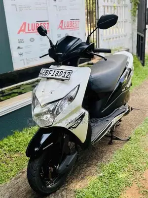 Honda Dio 2017 Motorbike (Used)