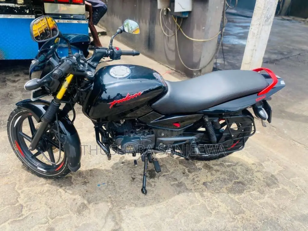Bajaj Pulsar 150 2020 Motorbike (Used)