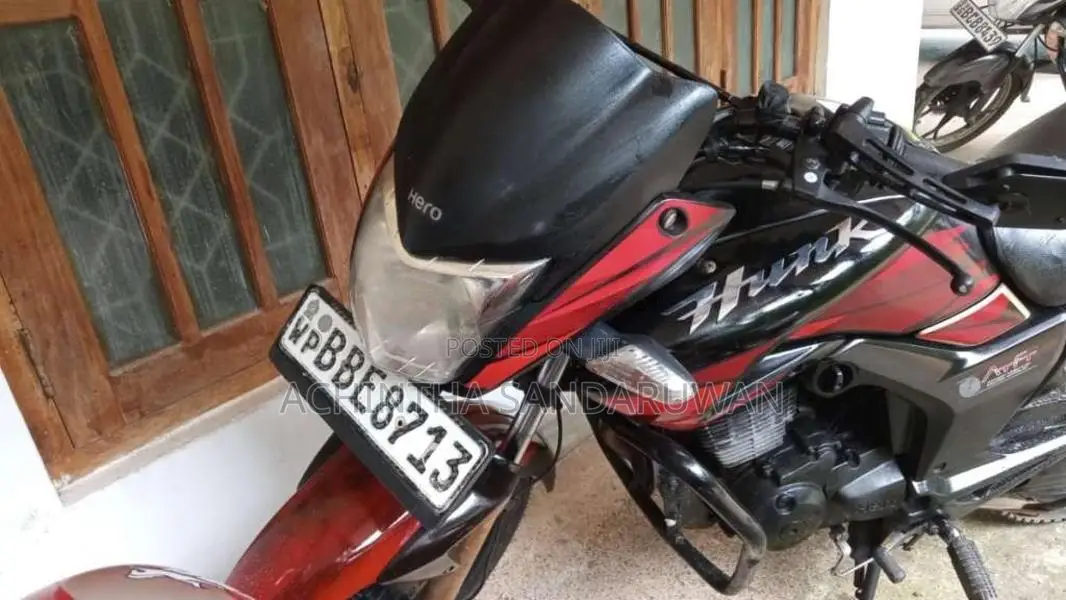 Hero Hunk 2014 Motorbike (Used)