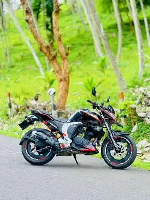 Yamaha FZ 2015 Motorbike (Used)