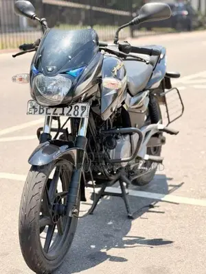 Bajaj Pulsar 180 2017 Motorbike (Used)