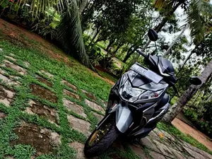 Honda Dio 2025 Motorbike (Used)