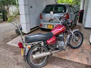 Honda CM 125 1999 Motorbike (Used)