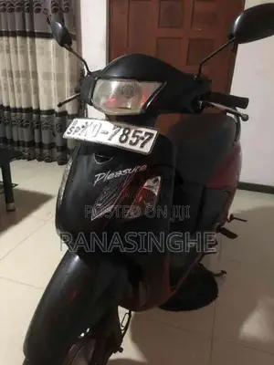 Hero Pleasure 2012 Motorbike (Used)