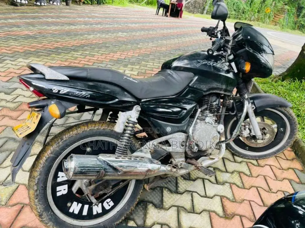 Bajaj Pulsar 180 2006 Motorbike (Used)