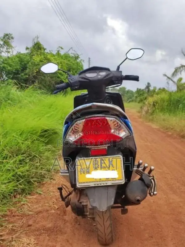 Honda Dio 2017 Motorbike (Used)