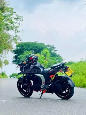 Yamaha FZ 2015 Motorbike (Used)