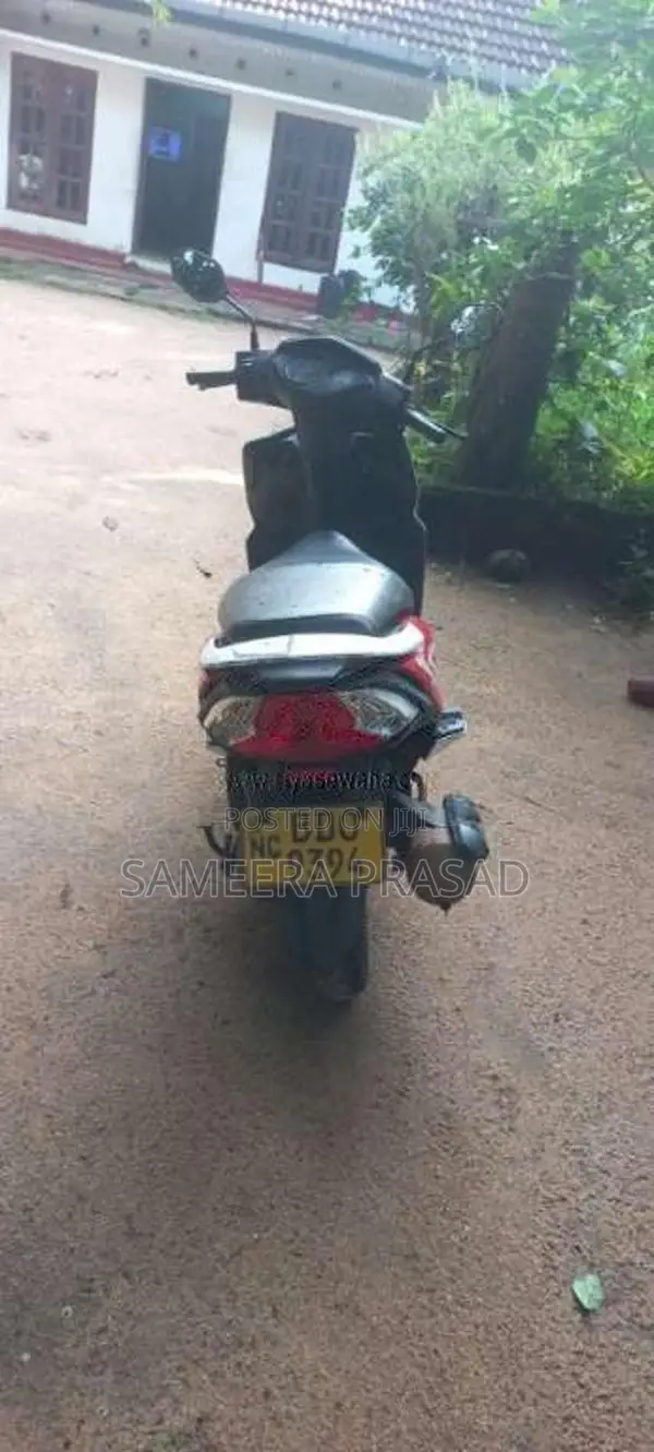 Honda Dio 2016 Motorbike (Used)