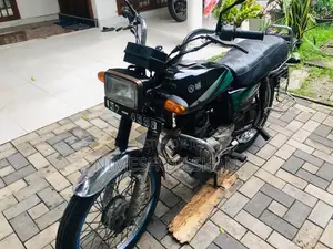 Bajaj Boxer RE 4 Stroke 1999 Motorbike (Used)
