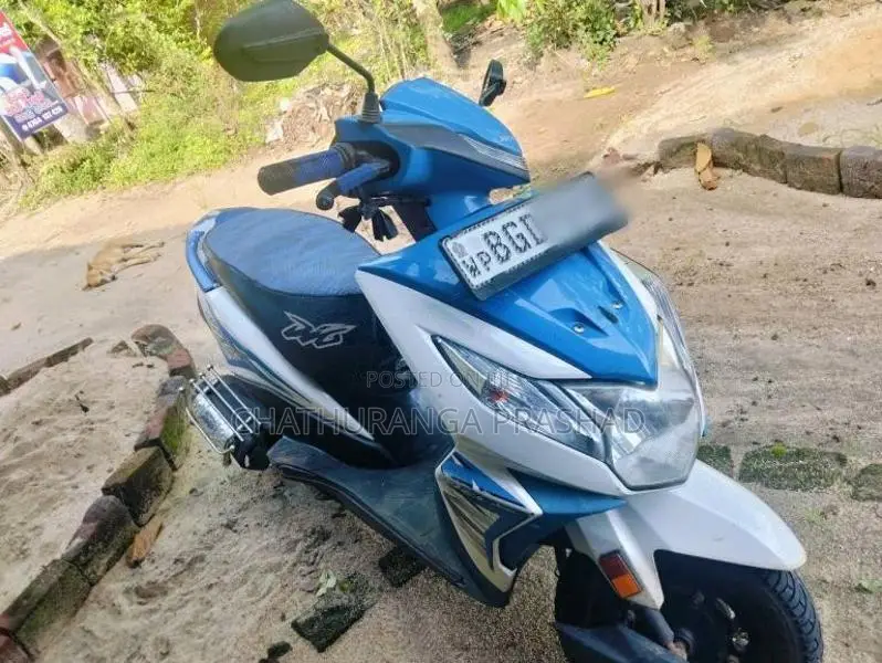 Honda Dio 2017 Motorbike (Used)