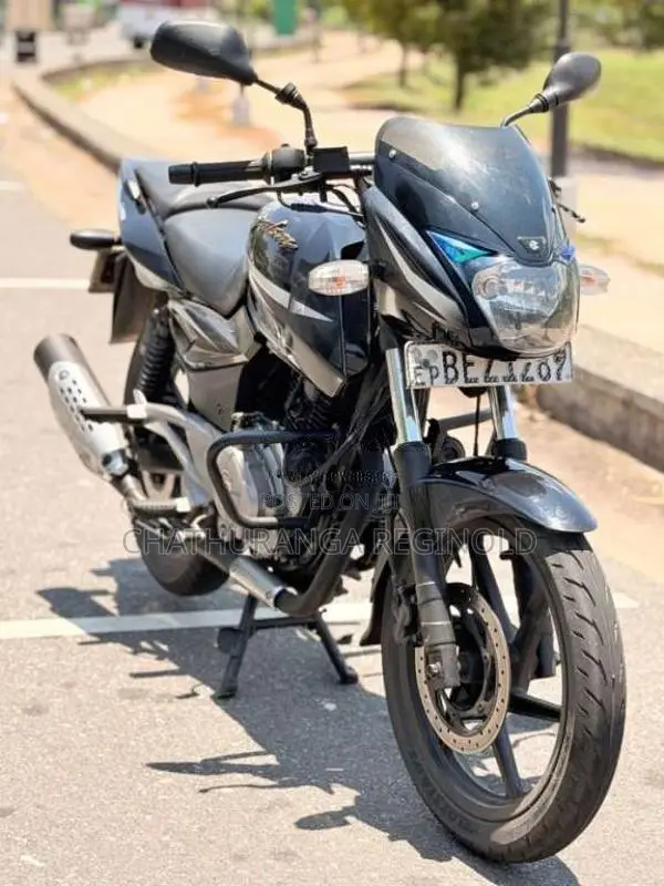 Bajaj Pulsar 180 2017 Motorbike (Used)