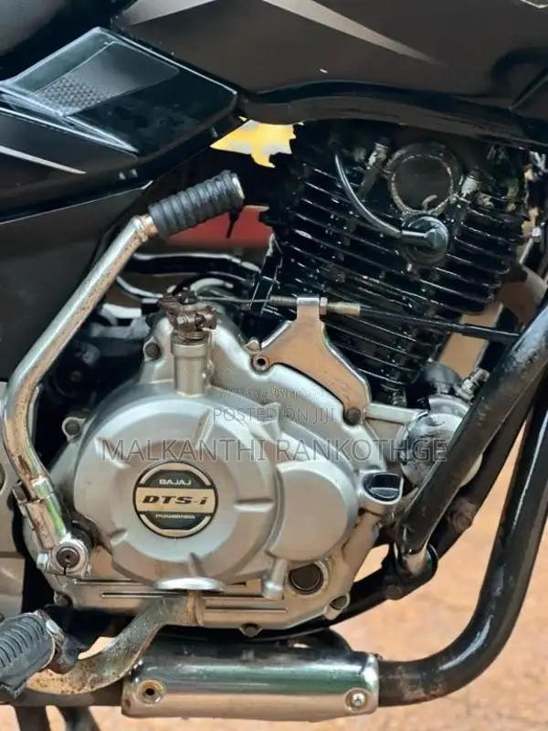 Bajaj Pulsar 150 2015 Motorbike (Used)