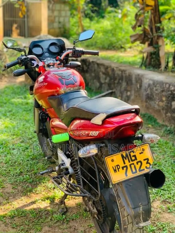 Bajaj Pulsar 180 2007 Motorbike (Used)