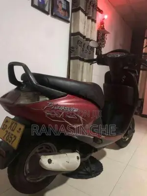 Hero Pleasure 2012 Motorbike (Used)