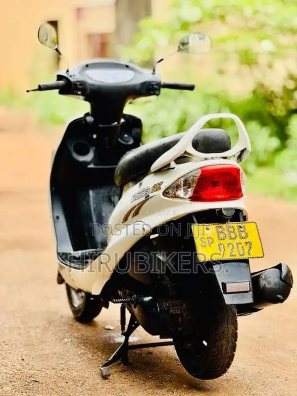 Mahindra Rodeo 2015 Motorbike (Used)