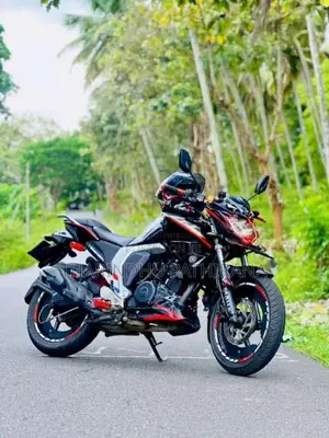 Yamaha FZ 2015 Motorbike (Used)